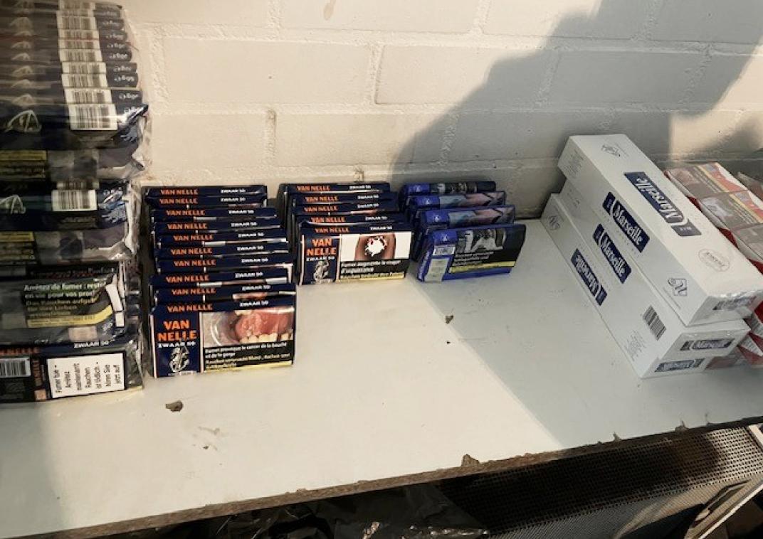 De illegale shag en sigaretten.