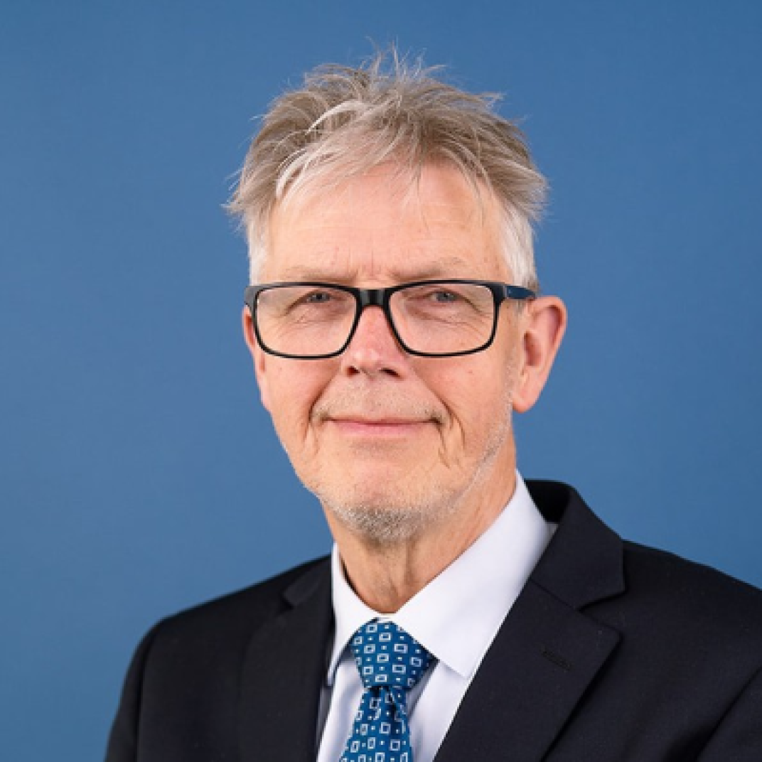 Portretfoto van Jos Pel